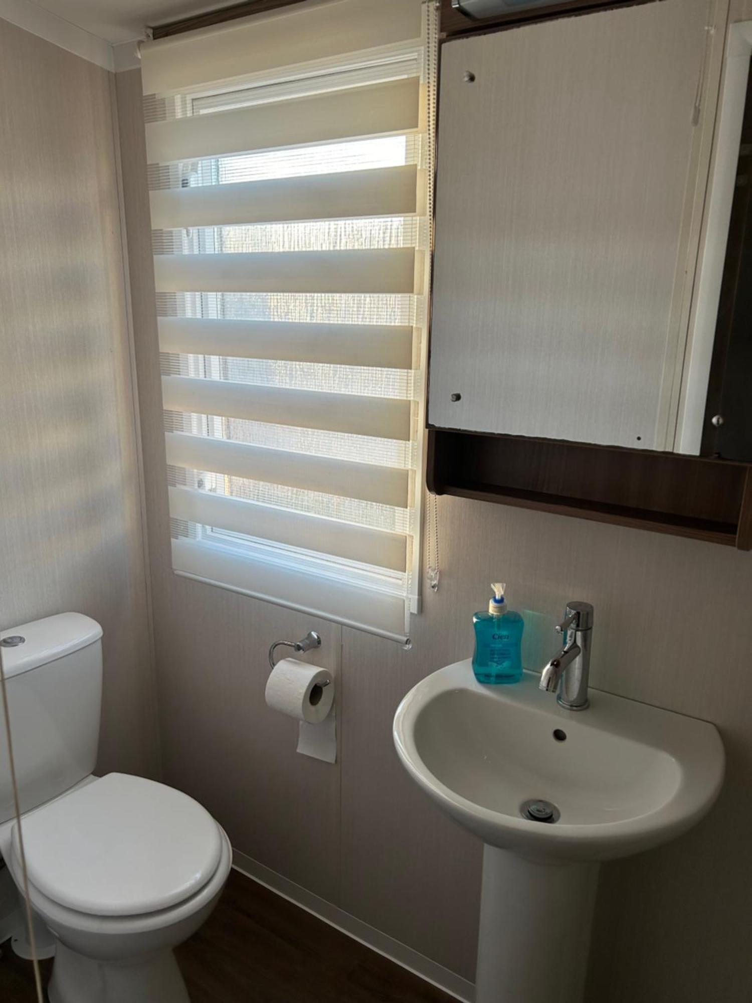 3 Bedroomed Caravan With Amazing Sea Views! Scarborough Exterior foto